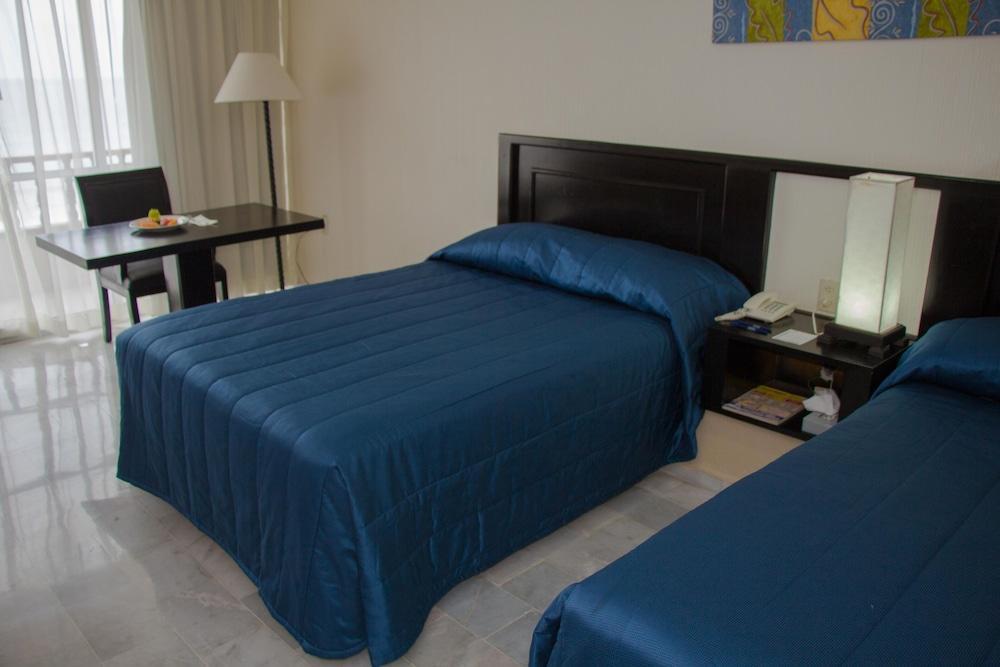 Hotel Aguamarina Mazatlán Buitenkant foto